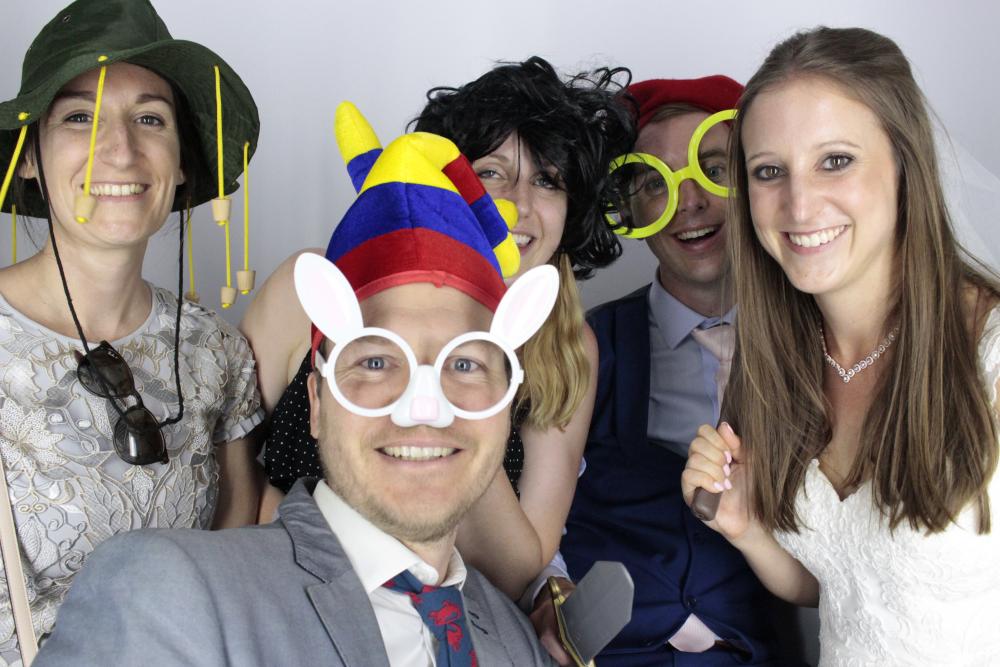 Laura & Matt's Wedding | View more photos from the event at gallery.myphotoboothexperience.co.uk/u/MyPhotoBoothExperienceLtd/Laura-Matts-Wedding